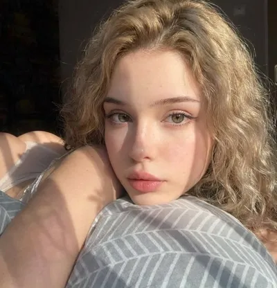 Аня, 25 лет