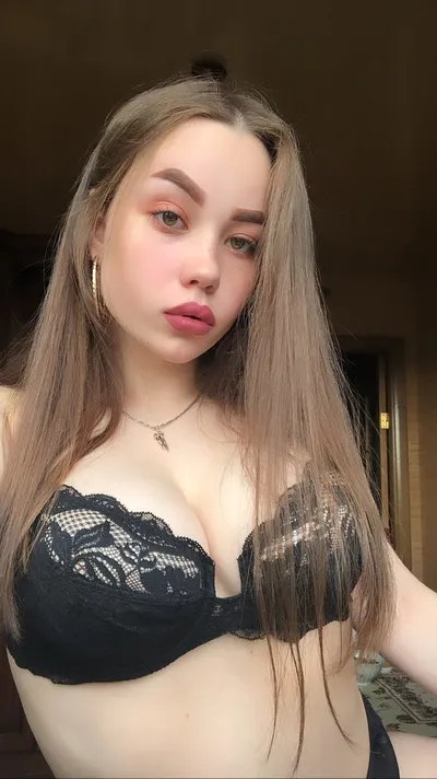 Вика, 25 лет